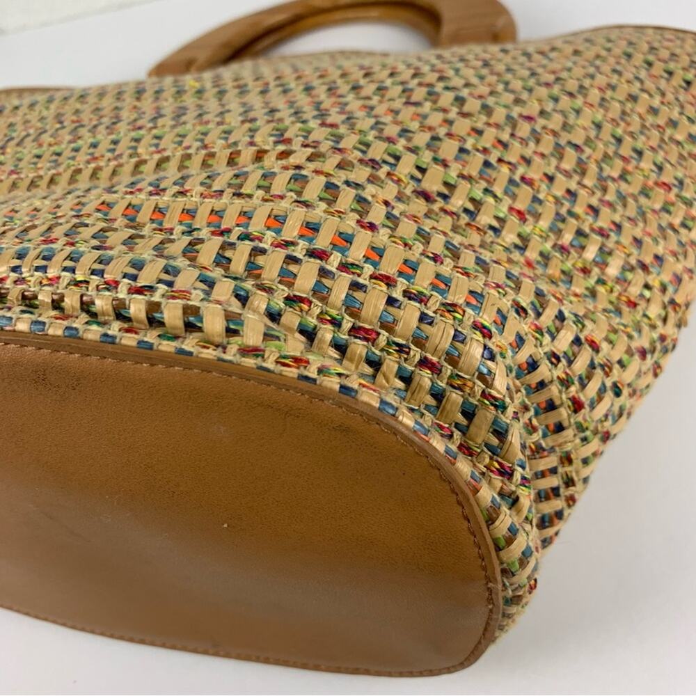 Fossil Vintage Wooden Handle Rainbow Multicolored Woven Rattan Straw Tote - Picture 9 of 15